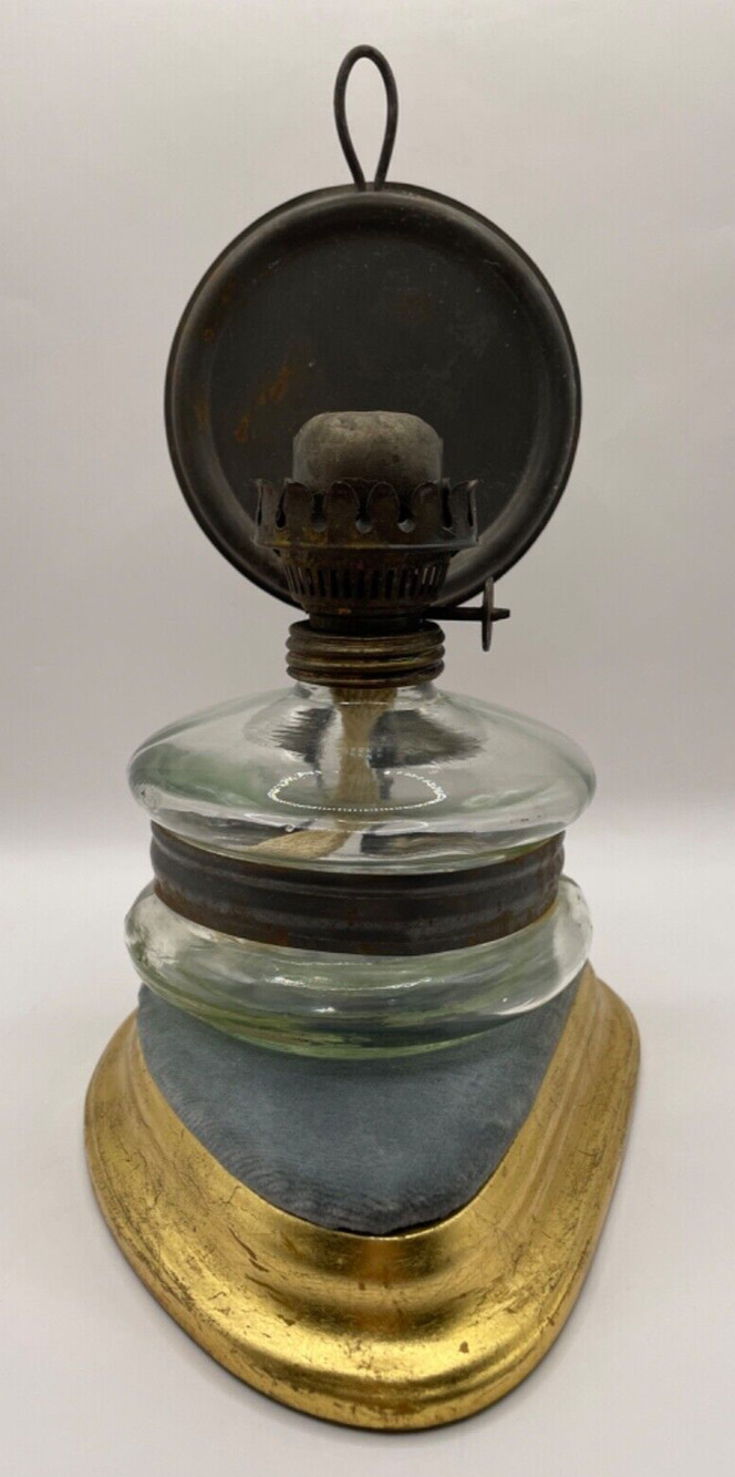 Vintage Kerosene Oil Lamp with Wall Hanger - Traditional Style Chamber Oil Lamp